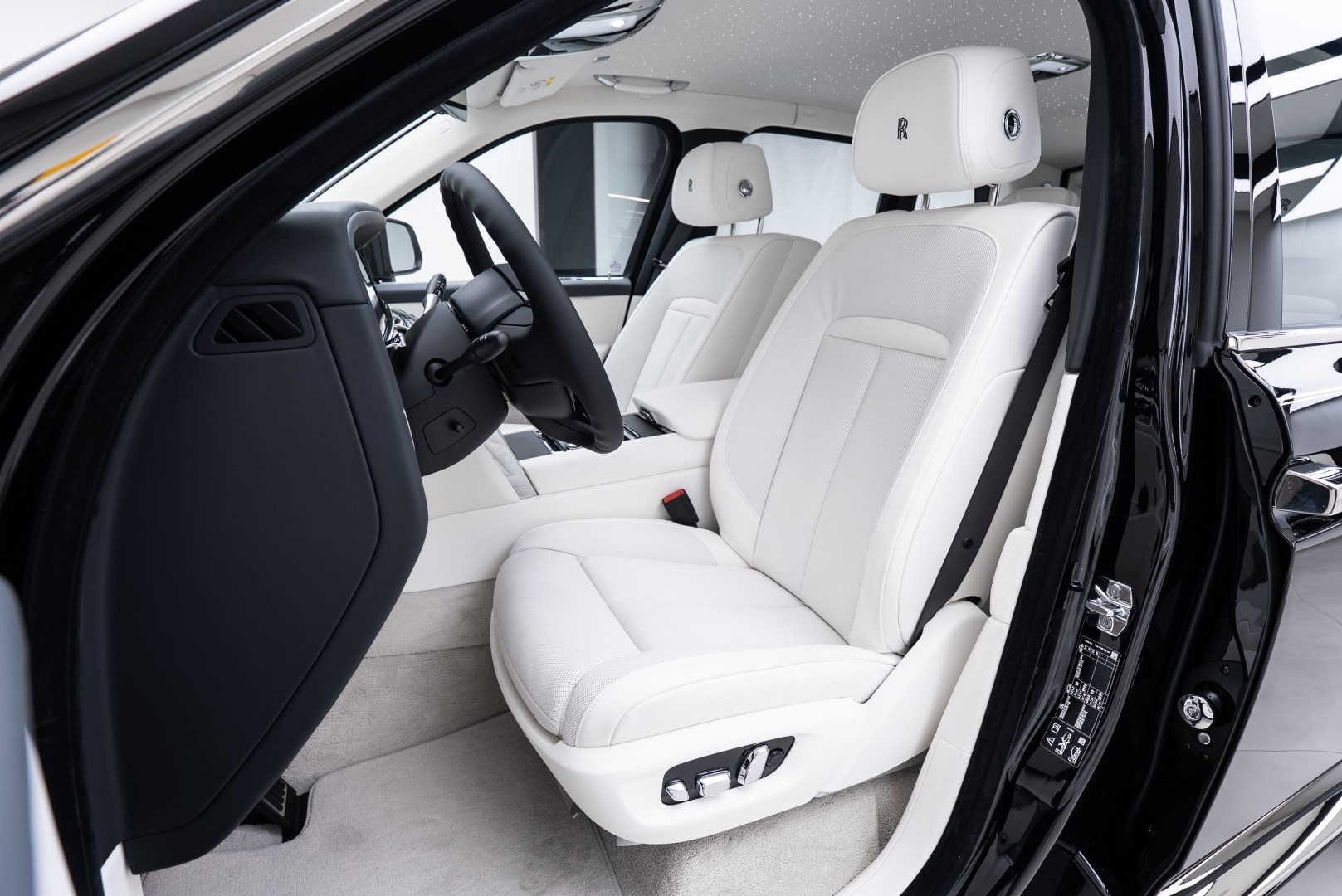 2026 ROLLS ROYCE CULLINAN | TOP OPTION